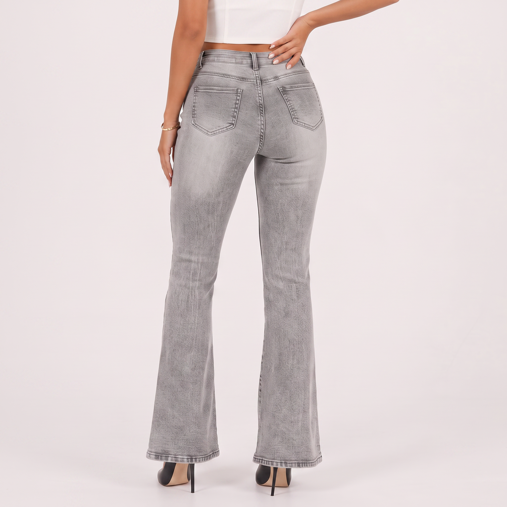 Isaline 907